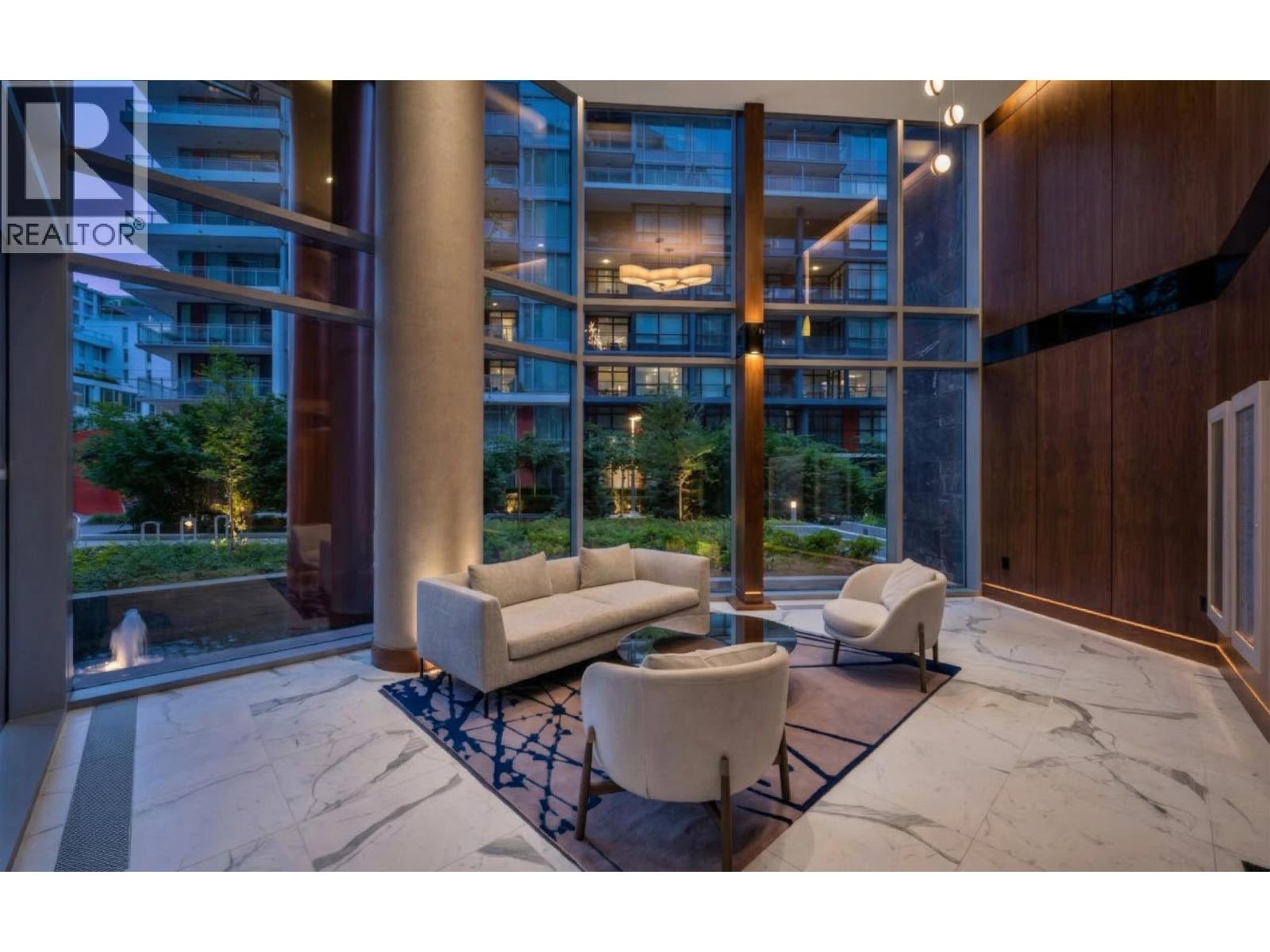 1082 8608 HAZELBRIDGE WAY, Richmond, British Columbia