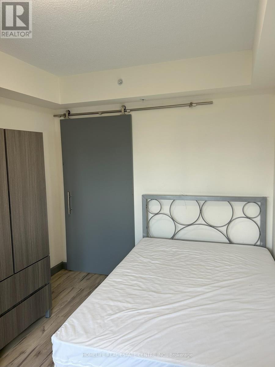 2151 - 258b Sunview Street, Waterloo, Ontario  N2L 0H7 - Photo 7 - X12827094