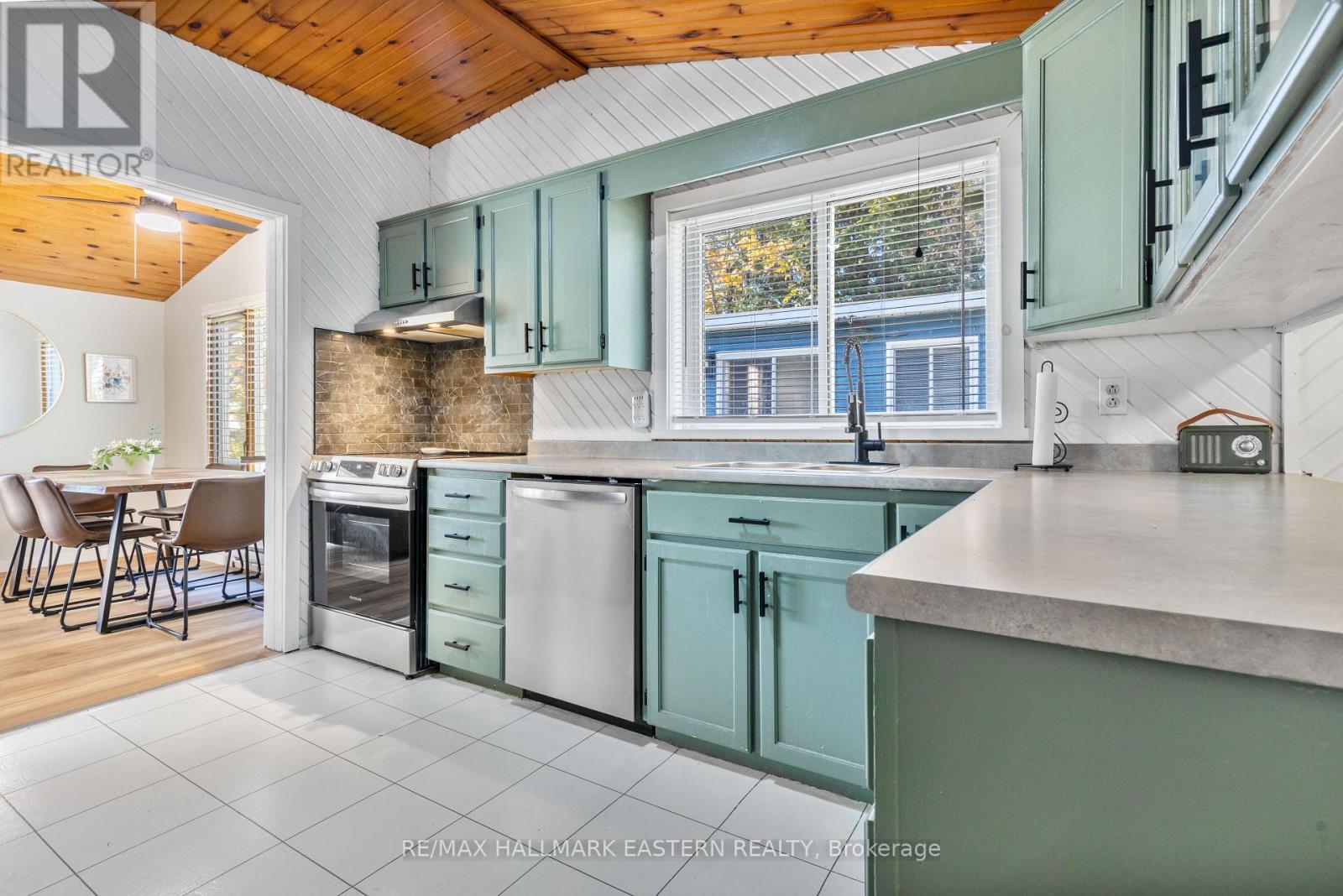 14 Franklin Street, Curve Lake First Nation 35, Ontario  K0L 1R0 - Photo 20 - X12900328