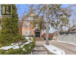 62 ALVIN AVENUE, Toronto, Ontario