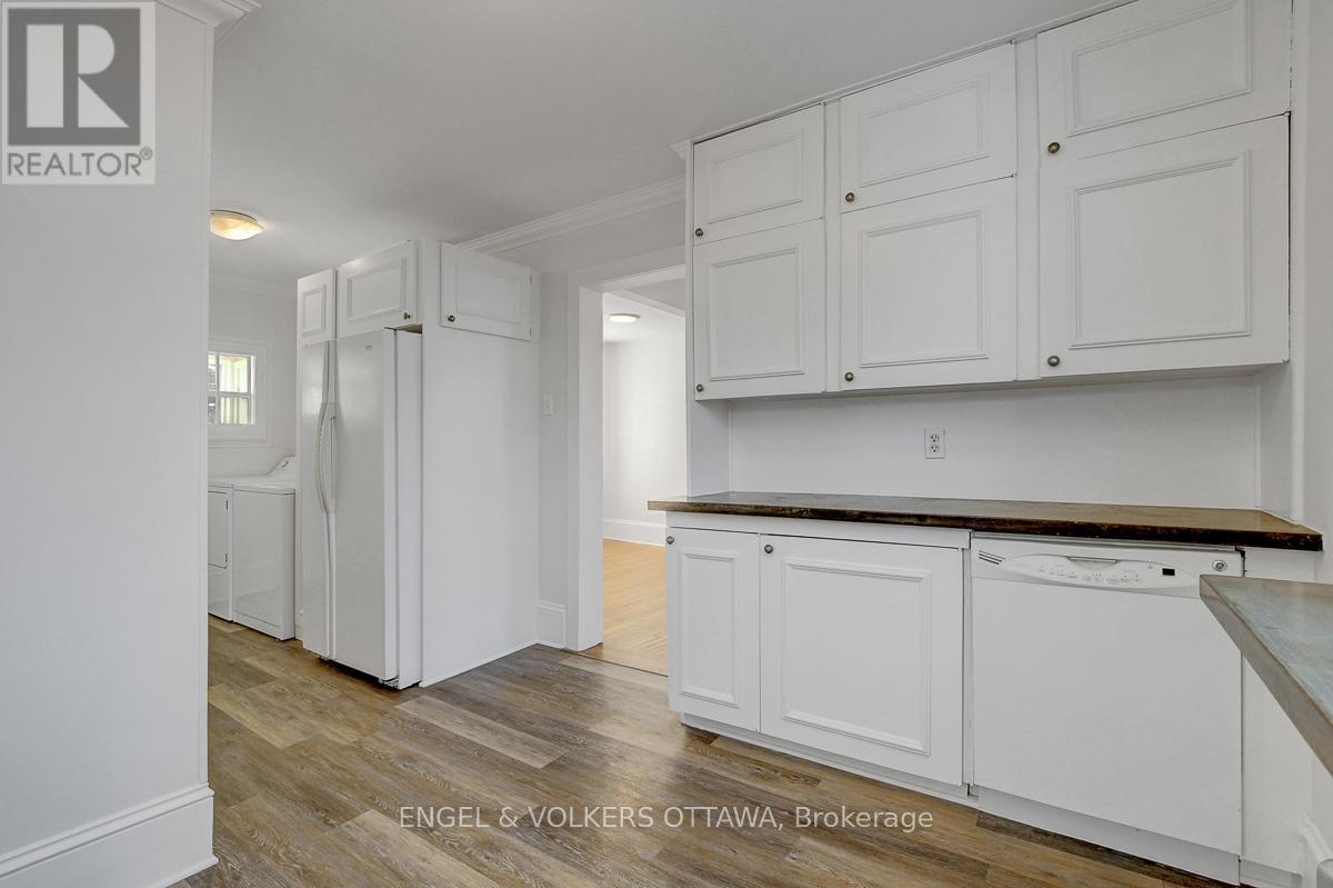 989 Bakervale Drive, Ottawa, Ontario  K1Z 6N7 - Photo 19 - X12900336