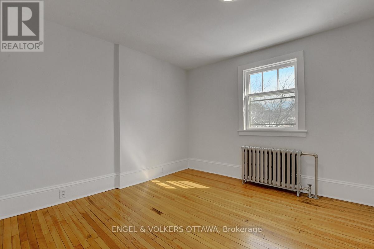 989 Bakervale Drive, Ottawa, Ontario  K1Z 6N7 - Photo 25 - X12900336