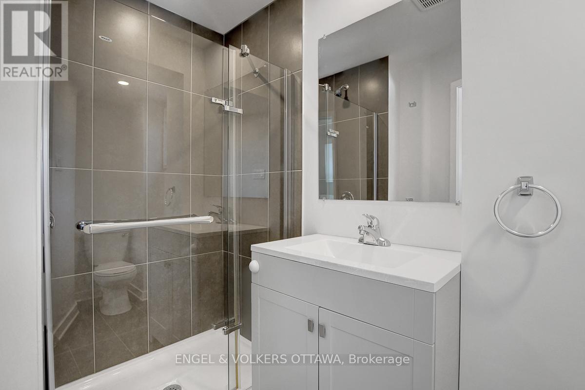 989 Bakervale Drive, Ottawa, Ontario  K1Z 6N7 - Photo 26 - X12900336