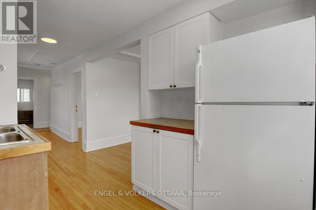 989 Bakervale Drive, Ottawa, Ontario  K1Z 6N7 - Photo 36 - X12900336