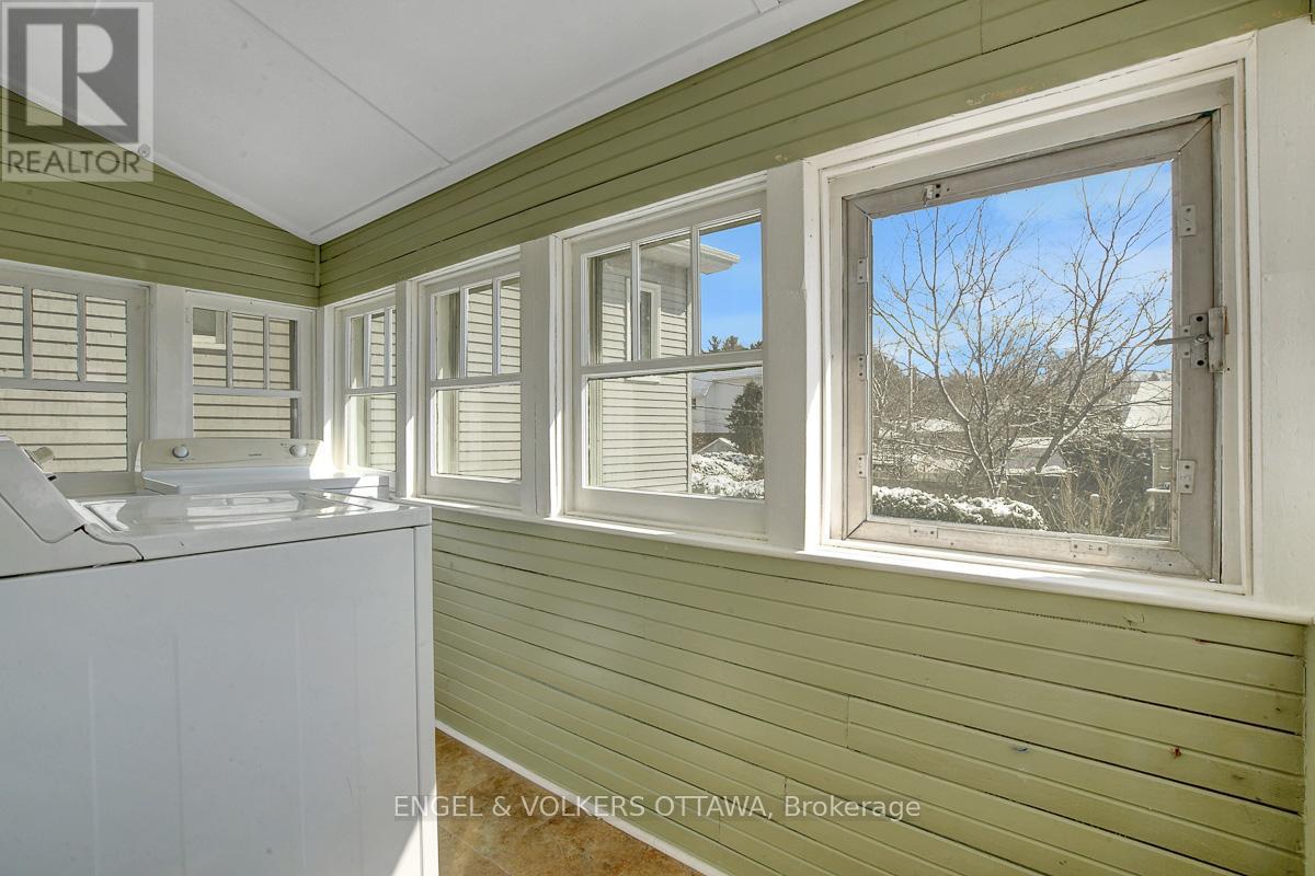 989 Bakervale Drive, Ottawa, Ontario  K1Z 6N7 - Photo 42 - X12900336