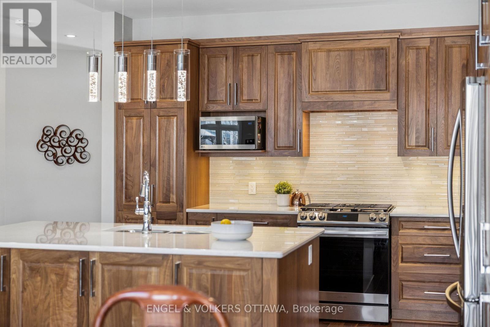 865 Tewin Circle, Ottawa, Ontario  K4A 1K1 - Photo 6 - X12900374