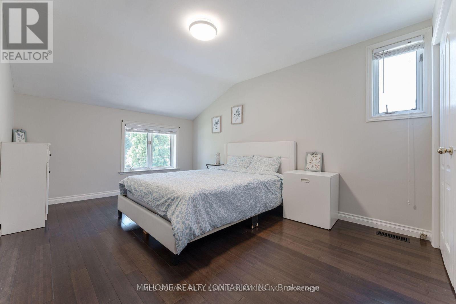 16 Abbottswood Road, Toronto, Ontario  M1P 3P1 - Photo 11 - E12900360