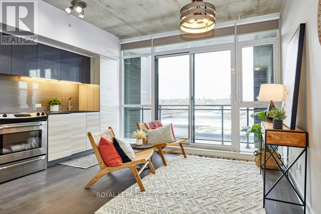 525 - 1190 Dundas Street E, Toronto (South Riverdale), Ontario  M4M 0C5 - Photo 3 - E12866364