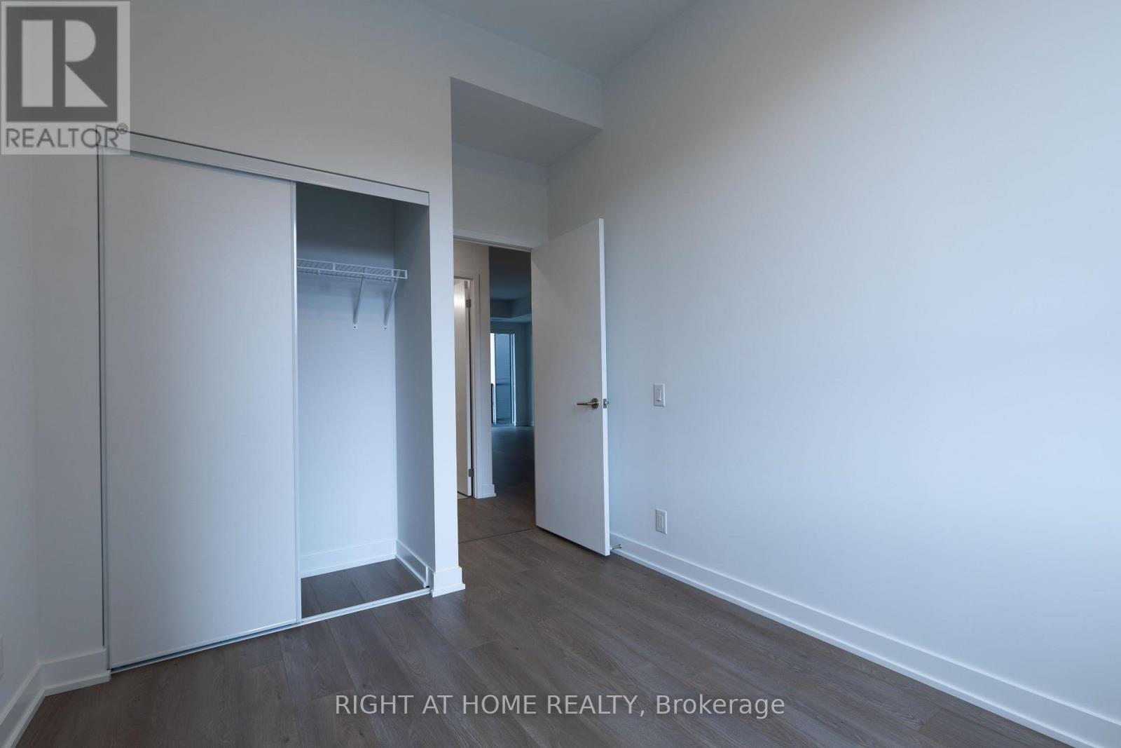 402 - 1660 Bloor Street W, Toronto, Ontario  M6P 0C6 - Photo 21 - W12891630
