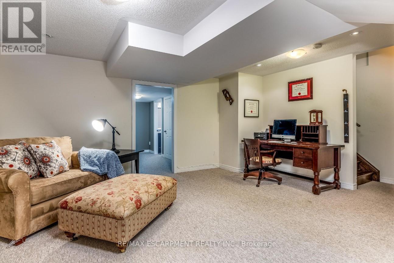 1203 Lorne Park Road, Mississauga, Ontario  L5H 3A7 - Photo 20 - W12900268