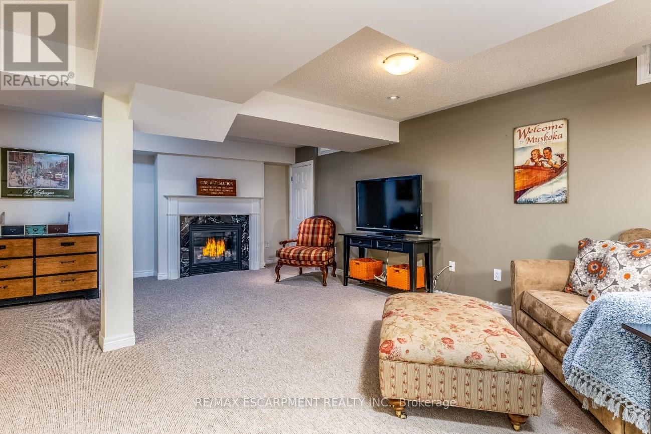 1203 Lorne Park Road, Mississauga, Ontario  L5H 3A7 - Photo 21 - W12900268