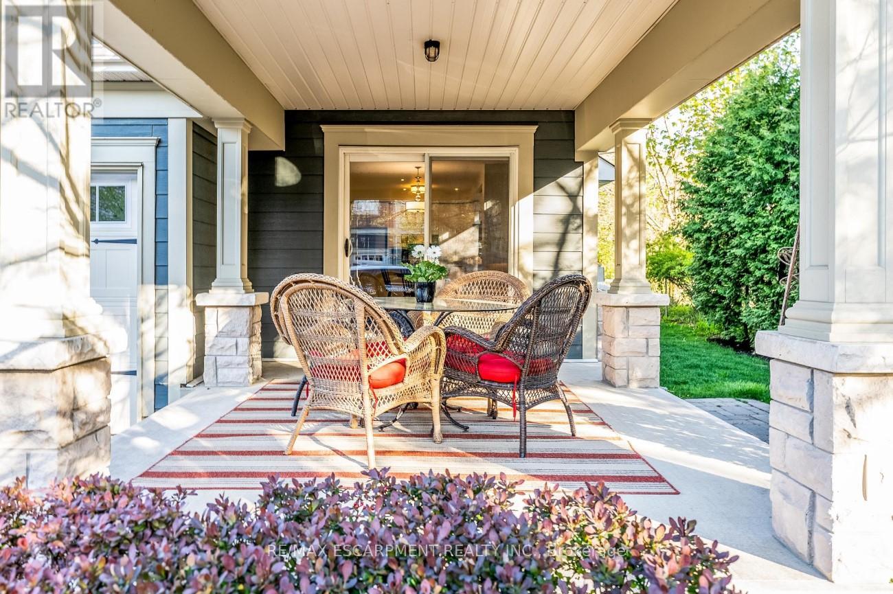 1203 Lorne Park Road, Mississauga, Ontario  L5H 3A7 - Photo 25 - W12900268