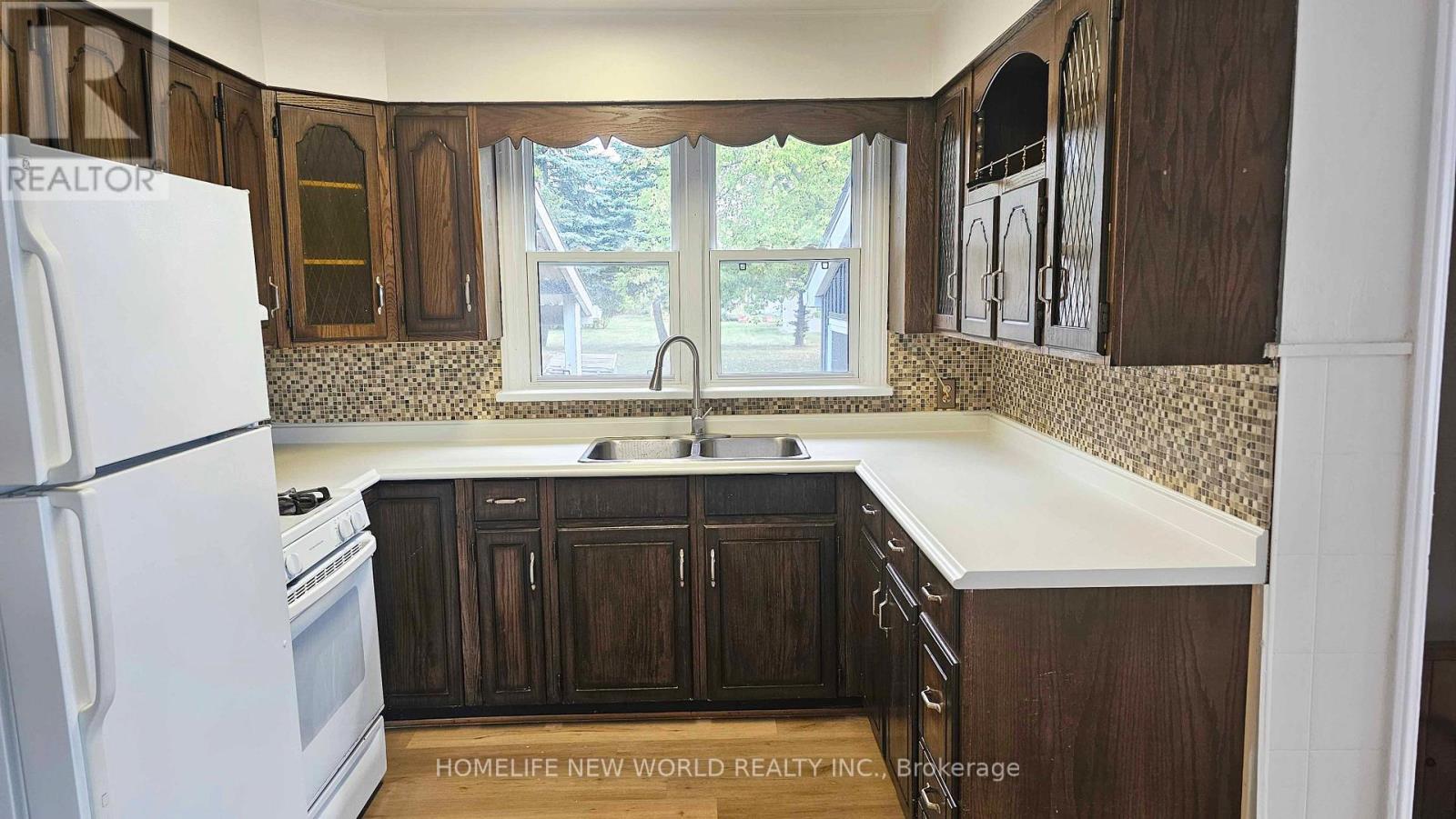 123 Lemoine Street, Belleville, Ontario  K8P 4G8 - Photo 12 - X12900194