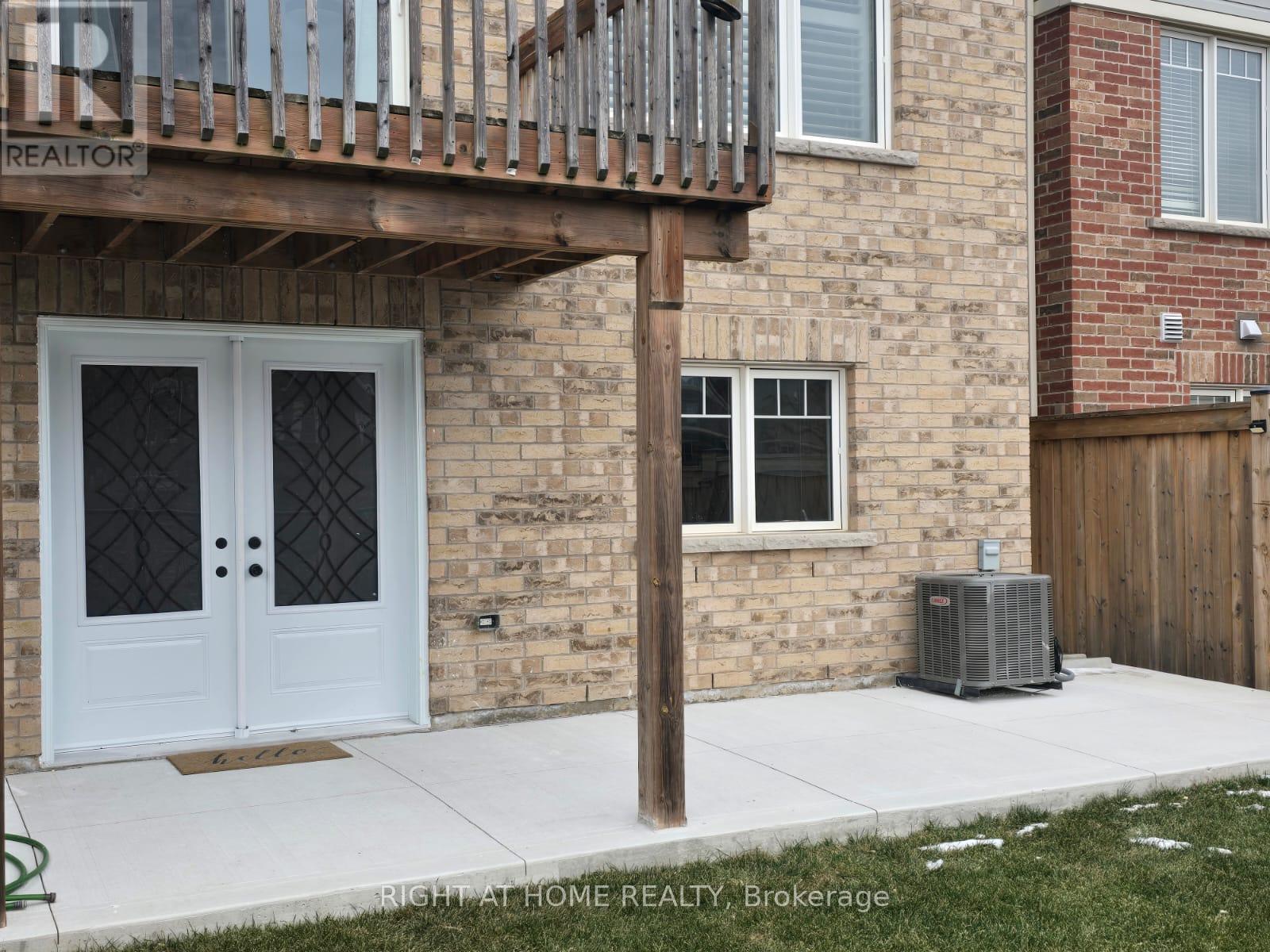 1258 DUIGNAN CRESCENT, Milton, Ontario