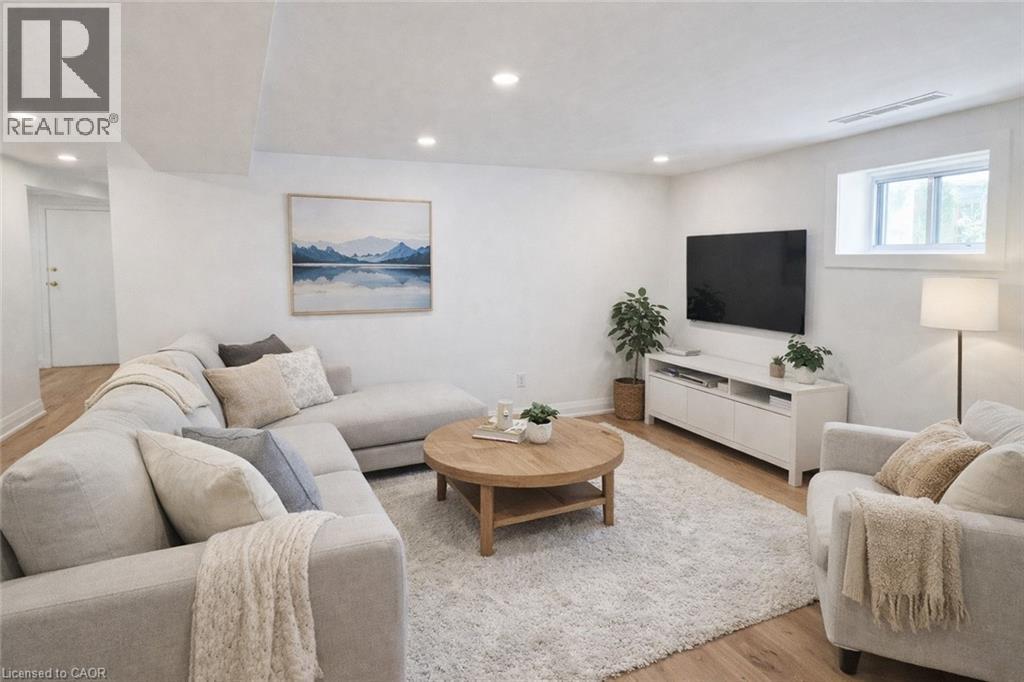 135 Deane Avenue, Oakville, Ontario  L6K 1N2 - Photo 19 - 40804954