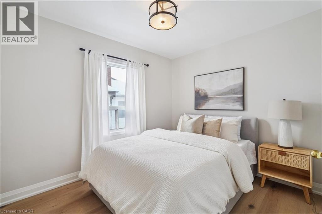 135 Deane Avenue, Oakville, Ontario  L6K 1N2 - Photo 14 - 40804954