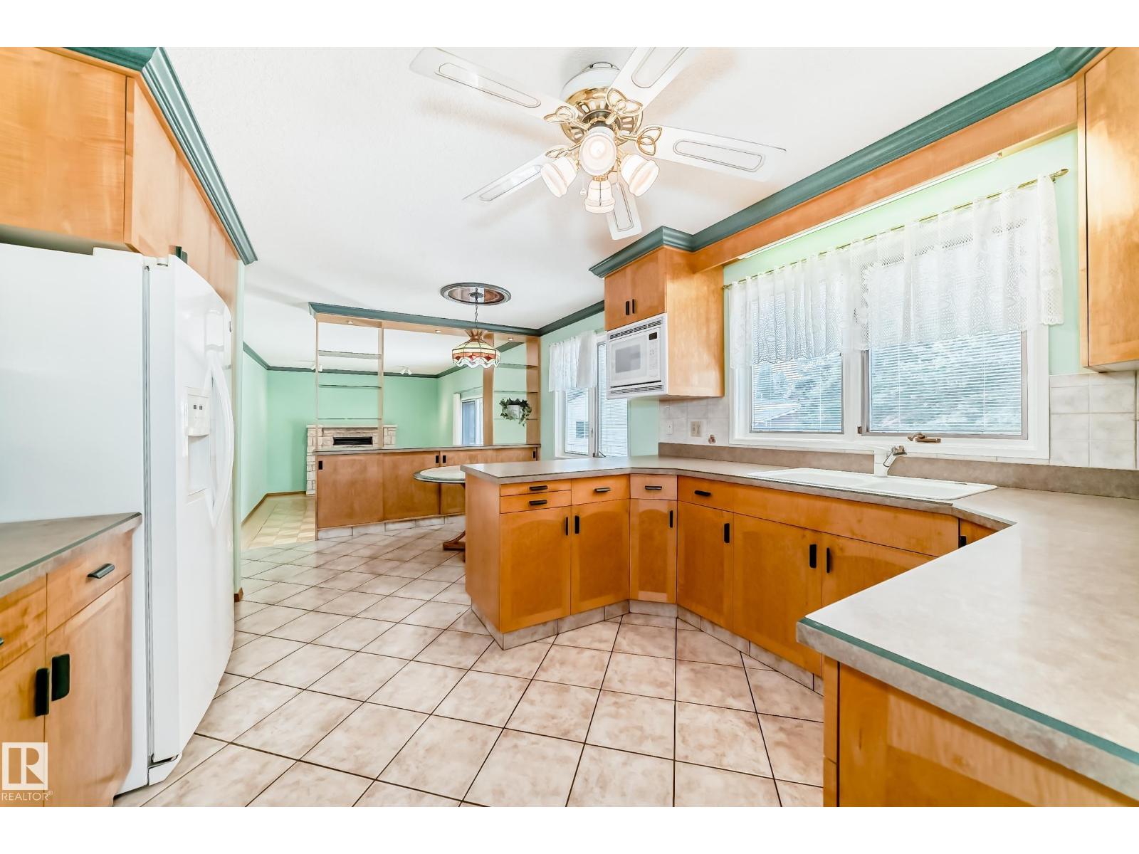 35 Lamartine Cr, St. Albert, Alberta  T8N 2V8 - Photo 12 - E4478160