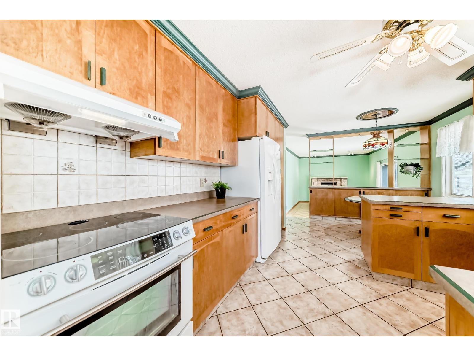 35 Lamartine Cr, St. Albert, Alberta  T8N 2V8 - Photo 9 - E4478160