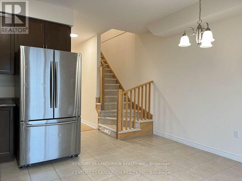 56 Bloom Crescent, Hamilton, Ontario  L0R 1P0 - Photo 12 - X12900356