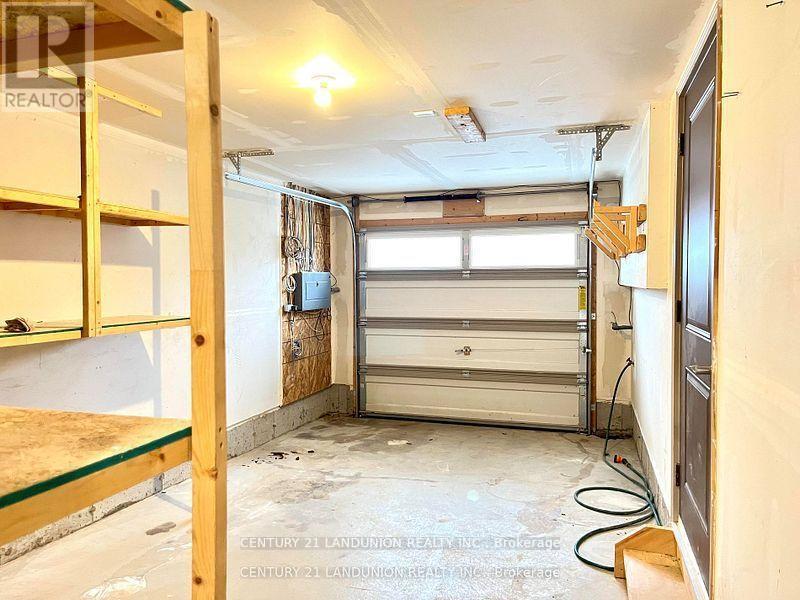 56 Bloom Crescent, Hamilton, Ontario  L0R 1P0 - Photo 24 - X12900356