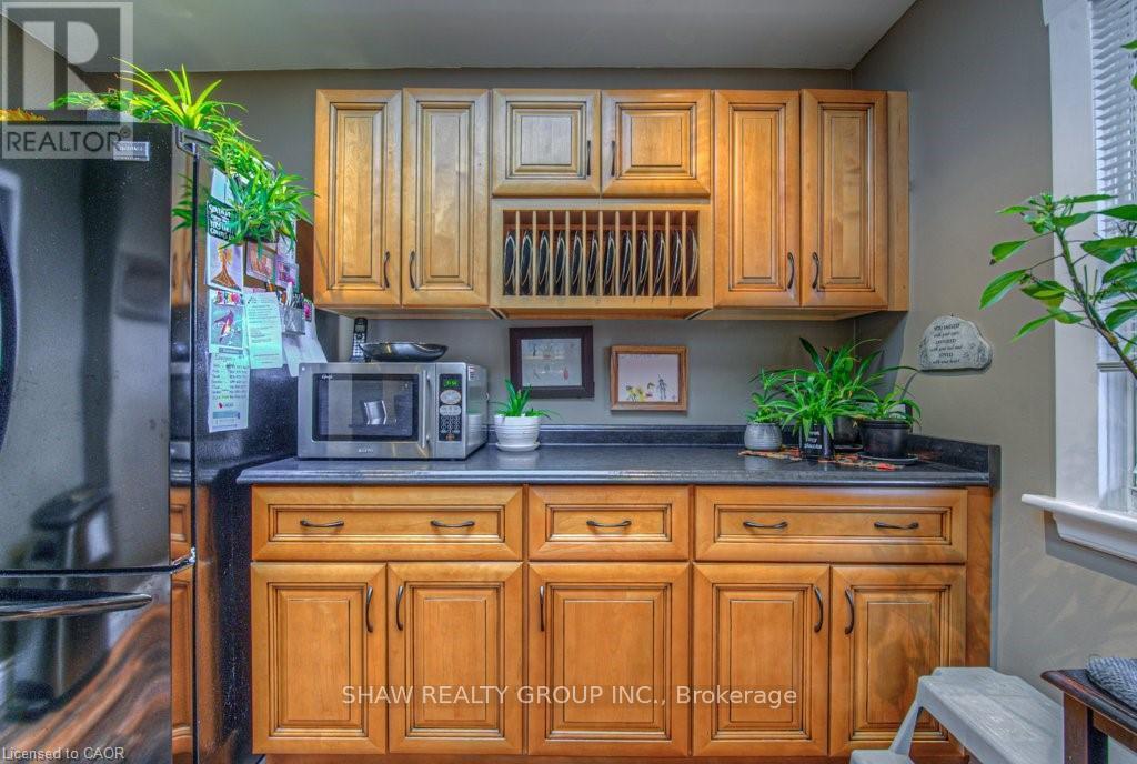 81 Beechwood Avenue, Hamilton, Ontario  L8L 2S7 - Photo 18 - X12900376