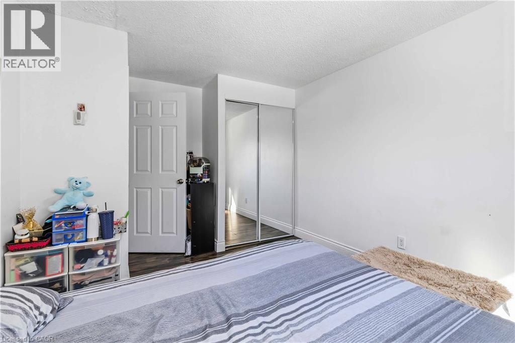 9 Horatio Court, Brampton, Ontario  L6S 1X8 - Photo 33 - 40813481