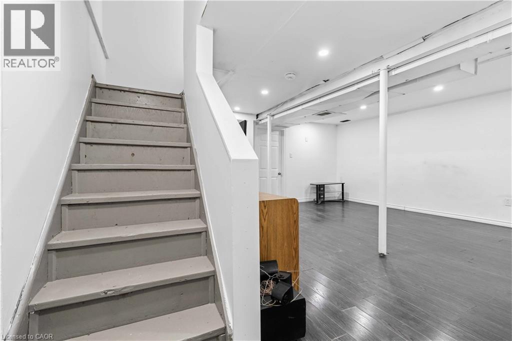 9 Horatio Court, Brampton, Ontario  L6S 1X8 - Photo 39 - 40813481