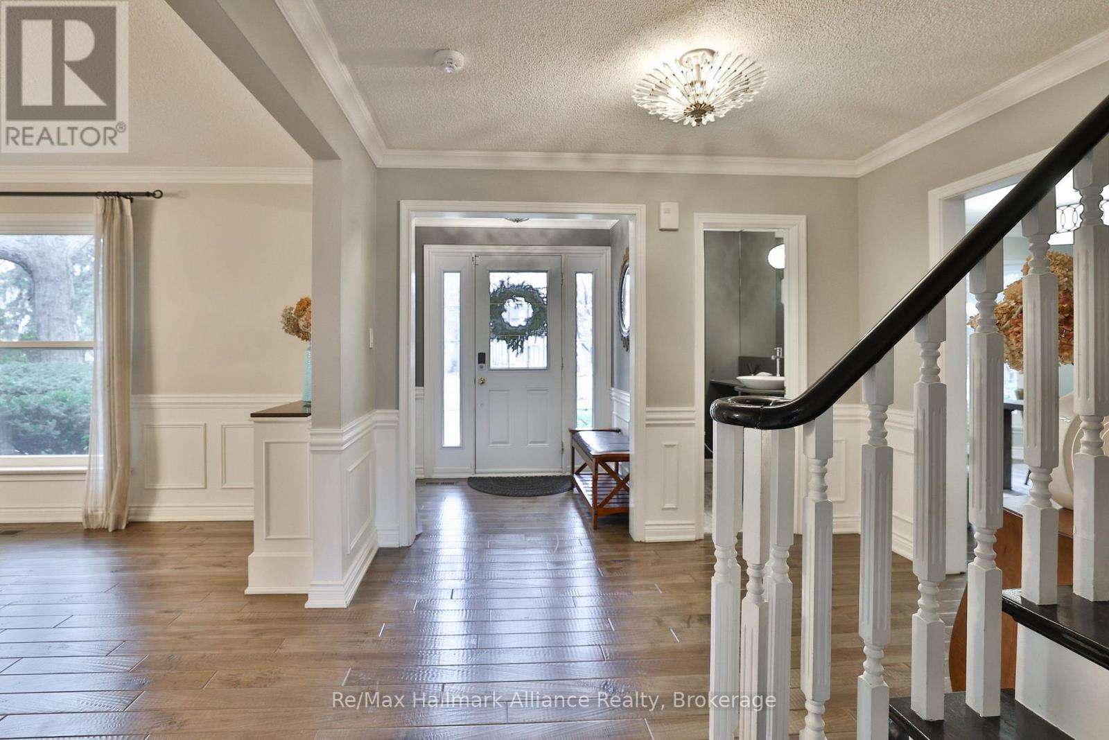 1335 Cambridge Drive, Oakville (Mo Morrison), Ontario  L6J 1S4 - Photo 22 - W12899502