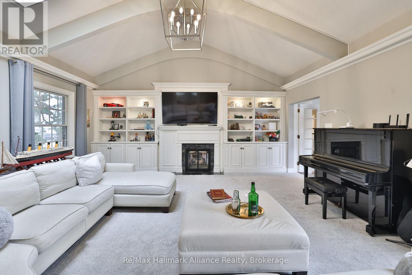 1335 Cambridge Drive, Oakville (Mo Morrison), Ontario  L6J 1S4 - Photo 18 - W12899502