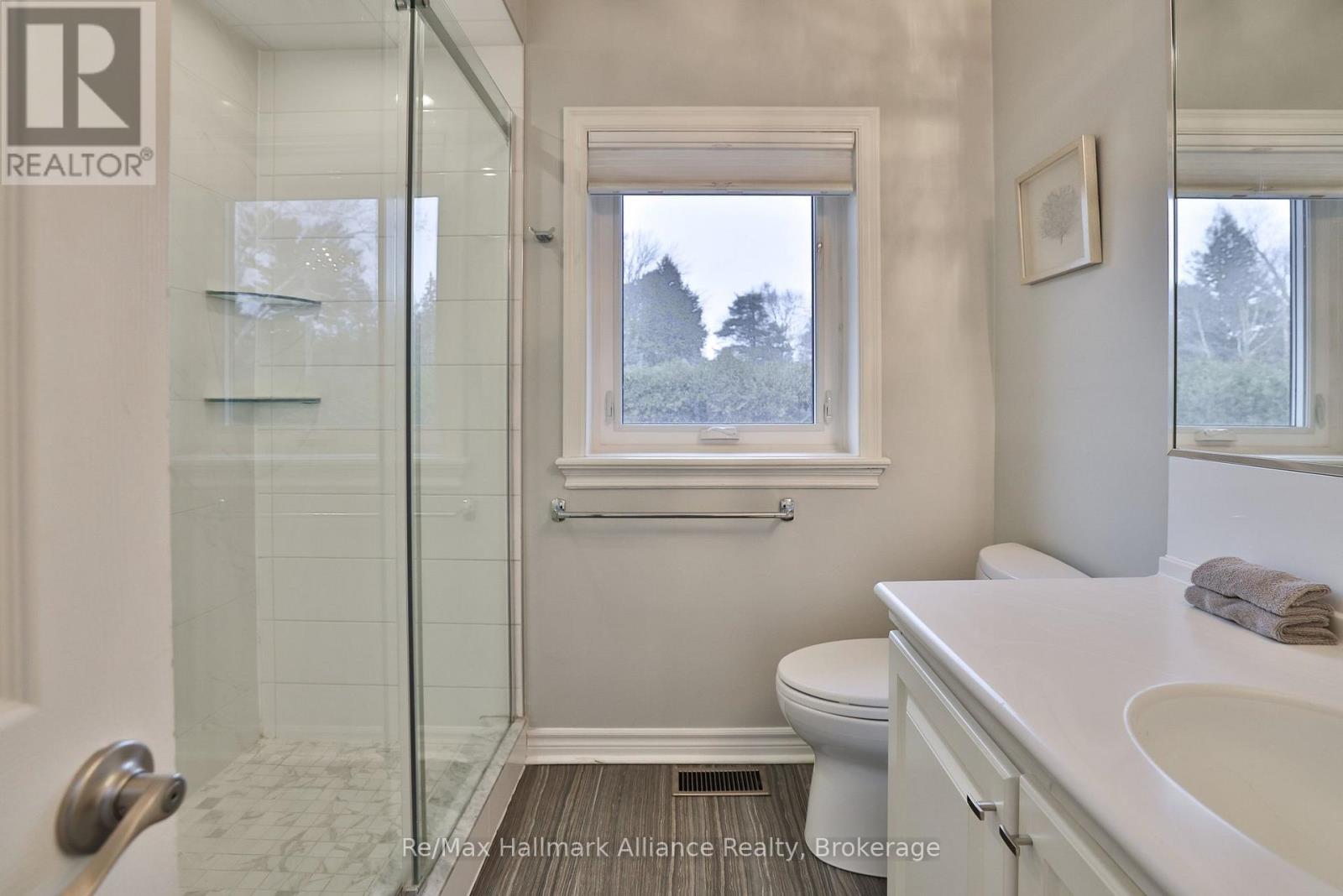 1335 Cambridge Drive, Oakville (Mo Morrison), Ontario  L6J 1S4 - Photo 31 - W12899502