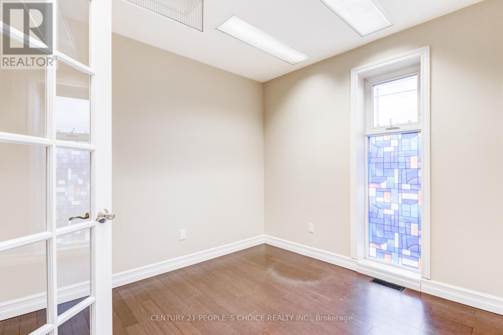 3042 Keele Street, Toronto, Ontario  M3M 2H5 - Photo 18 - W12888780