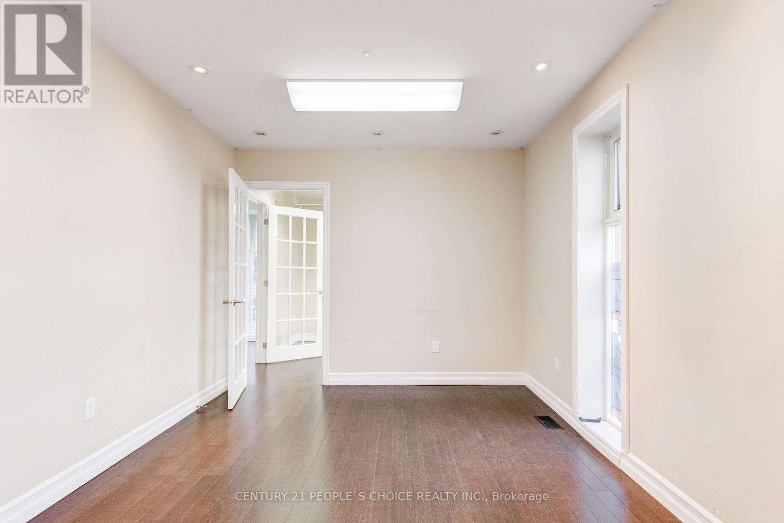 3042 Keele Street, Toronto, Ontario  M3M 2H5 - Photo 15 - W12888780