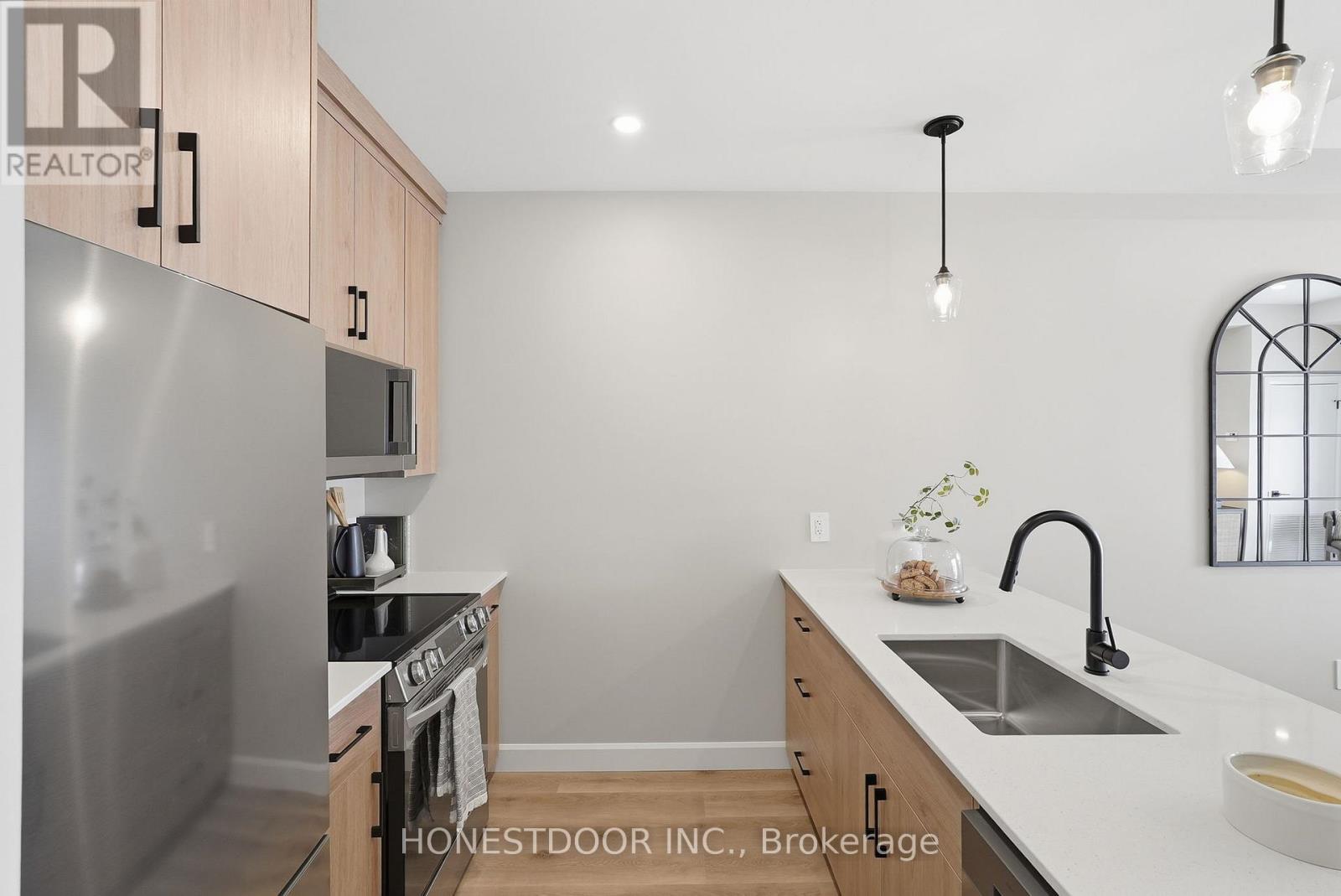 92 Eastridge Road, Brockton, Ontario  N0G 2V0 - Photo 8 - X12743762