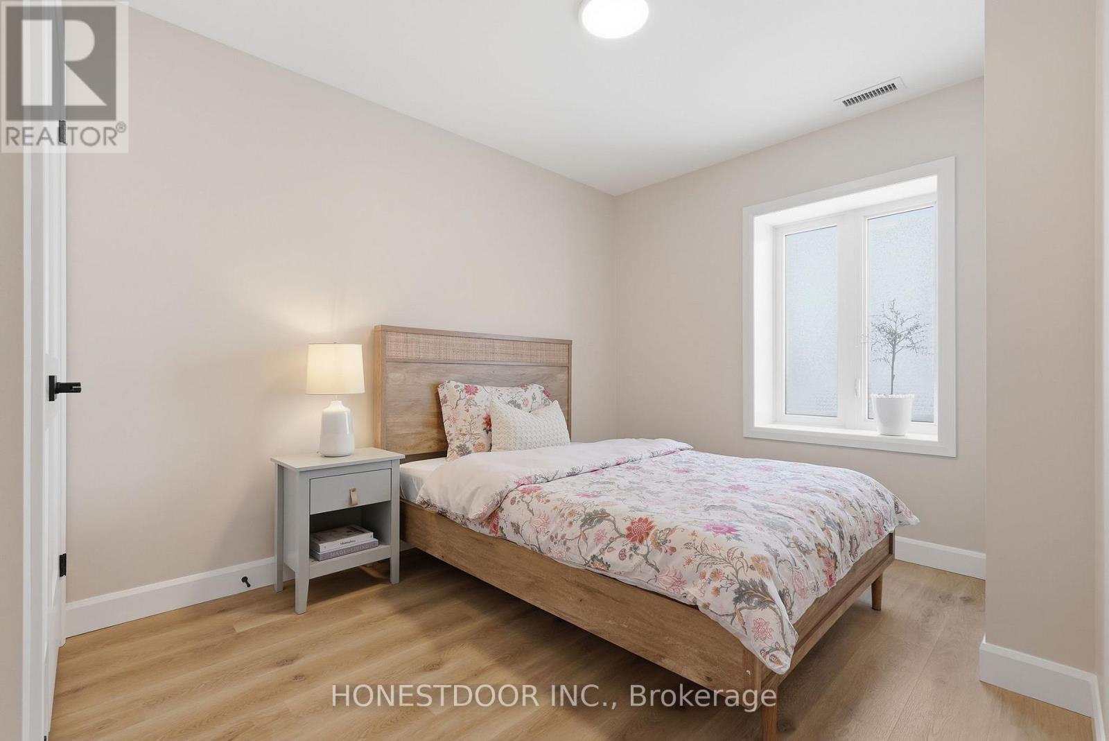 92 Eastridge Road, Brockton, Ontario  N0G 2V0 - Photo 17 - X12743780