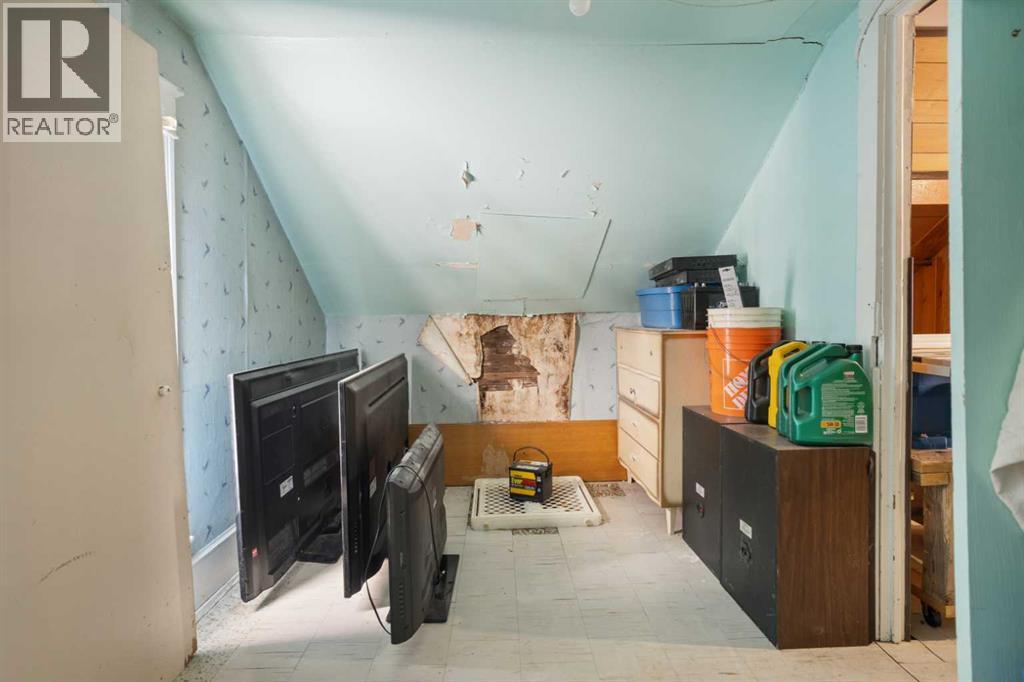 5215 50 Street, Strome, Alberta  T0B 4H0 - Photo 15 - A2294001