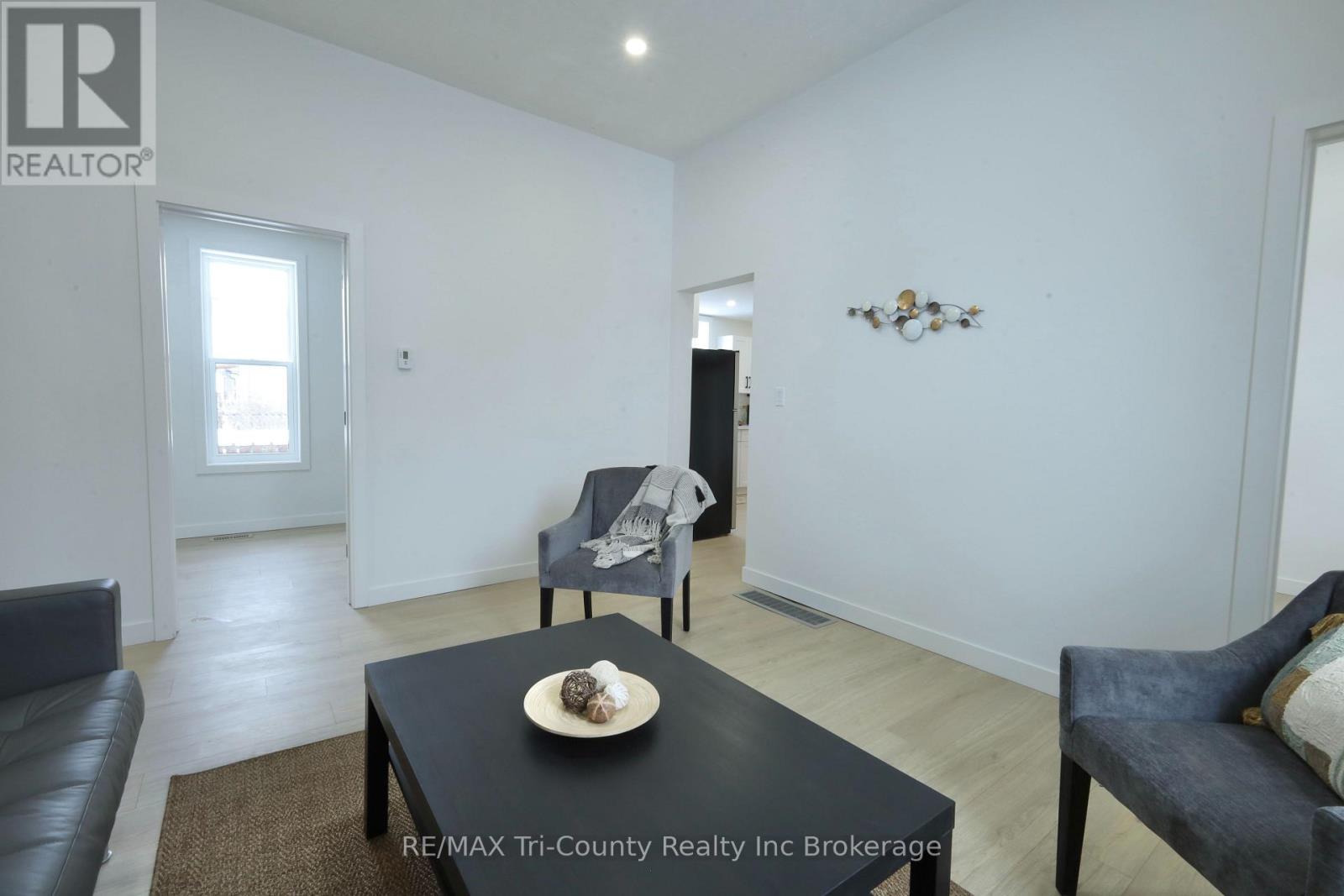 12 Mariam Street, St. Thomas, Ontario  N5P 1W8 - Photo 11 - X12900564