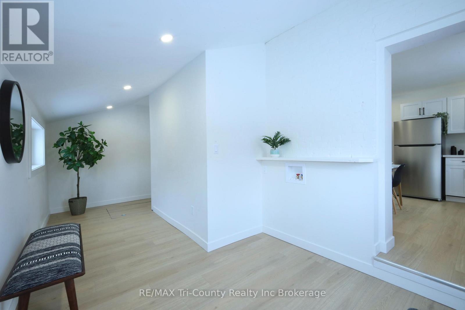 12 Mariam Street, St. Thomas, Ontario  N5P 1W8 - Photo 12 - X12900564