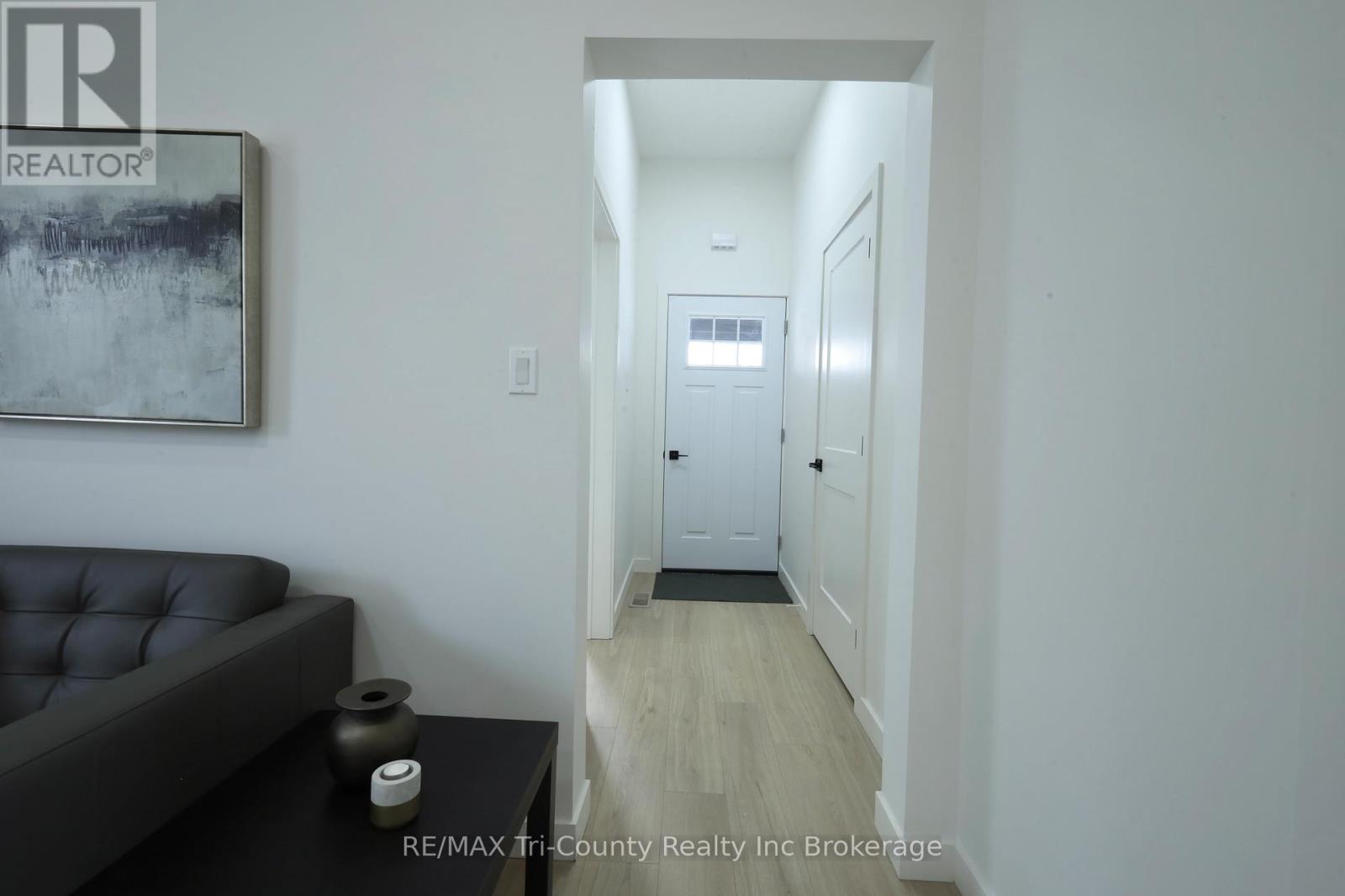 12 Mariam Street, St. Thomas, Ontario  N5P 1W8 - Photo 21 - X12900564