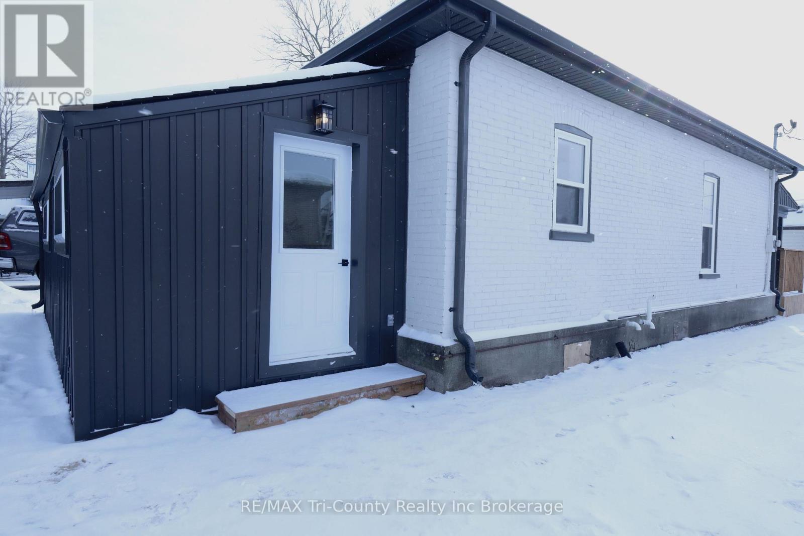 12 Mariam Street, St. Thomas, Ontario  N5P 1W8 - Photo 30 - X12900564