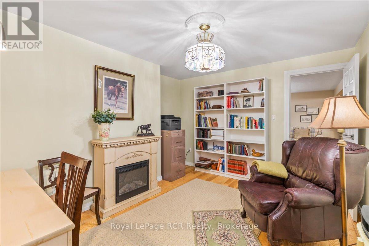 393 1st Street S, Hanover, Ontario  N4N 3T8 - Photo 23 - X12900482