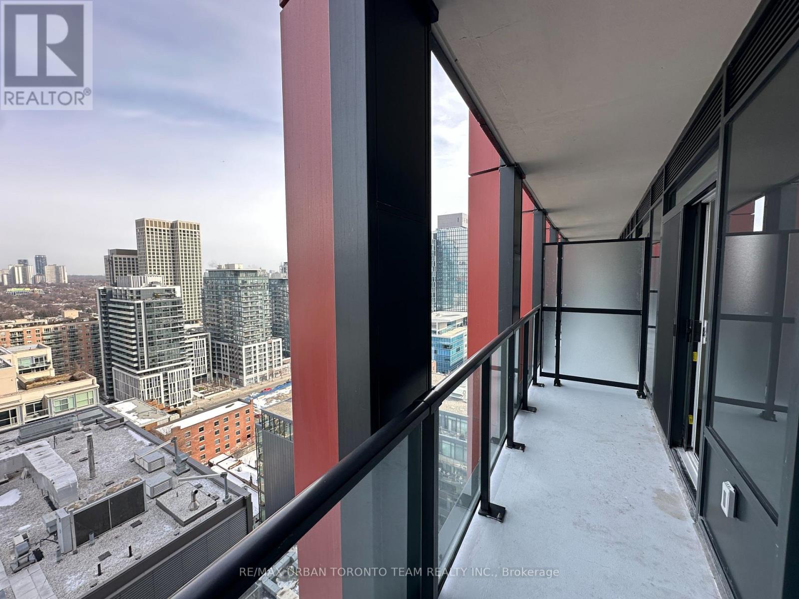 2615 - 180 Front Street E, Toronto (Moss Park), Ontario  M5A 0K9 - Photo 7 - C12900406