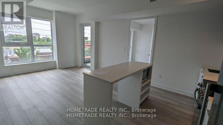 409 - 8 Tippett Rd Road, Toronto (Clanton Park), Ontario  M3H 0E7 - Photo 4 - C12900434