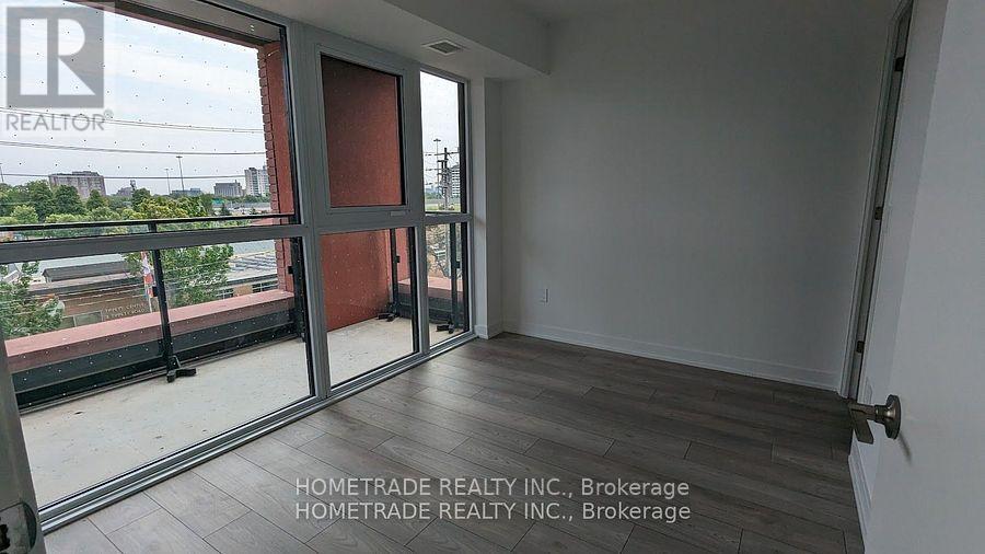 409 - 8 Tippett Rd Road, Toronto (Clanton Park), Ontario  M3H 0E7 - Photo 8 - C12900434