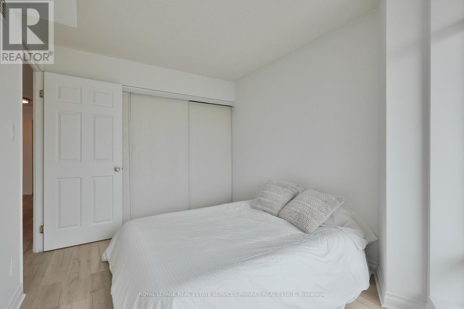 302 - 650 Queens Quay W, Toronto, Ontario  M5V 3N2 - Photo 12 - C12900550