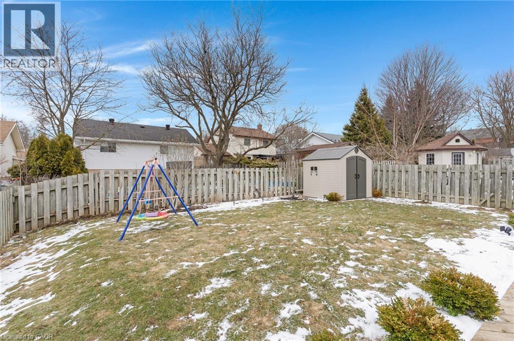 160 Oneida Place, Kitchener, Ontario  N2A 3G4 - Photo 37 - 40813518