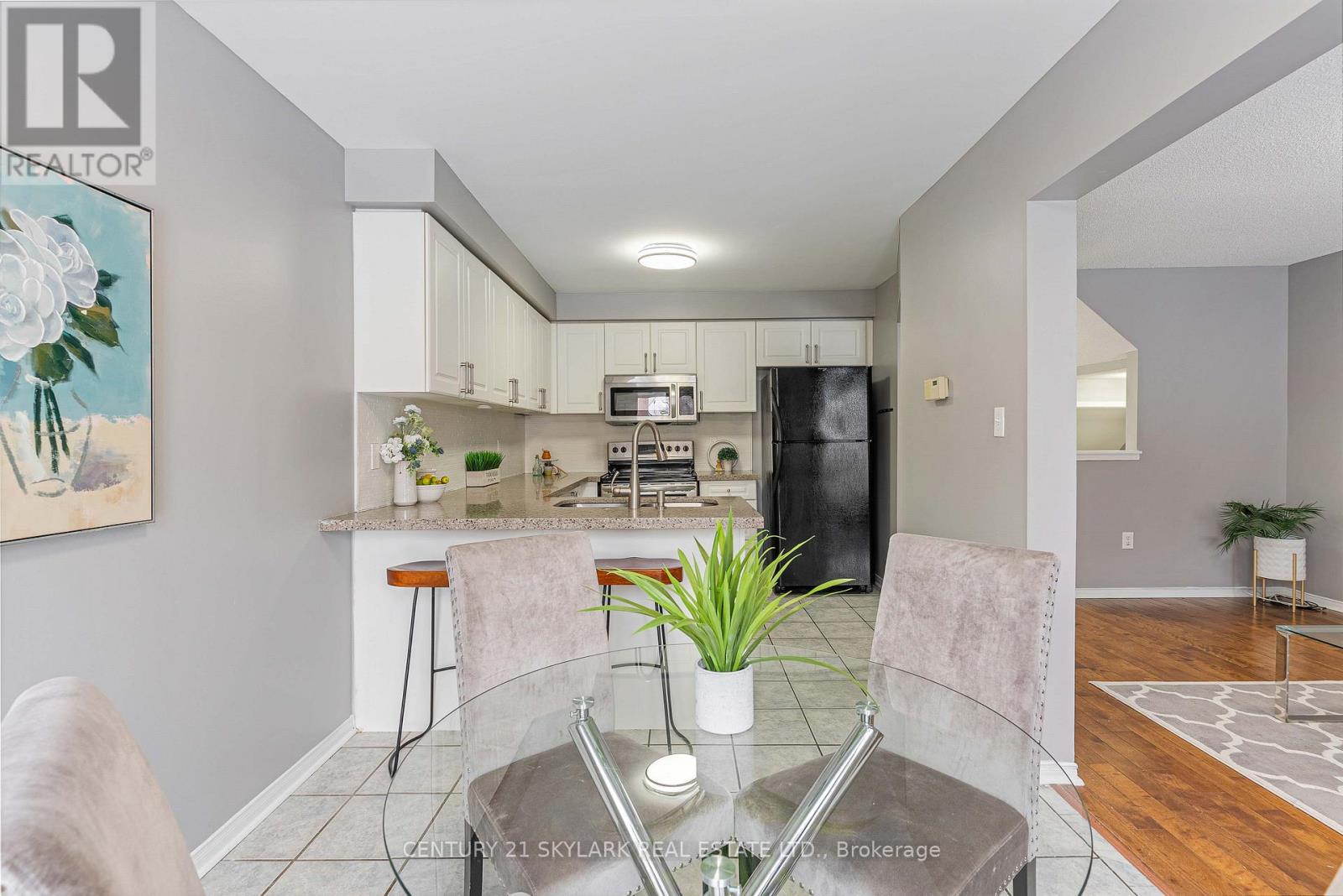 12 Carrington Place, Whitby, Ontario  L1R 3E9 - Photo 14 - E12900430