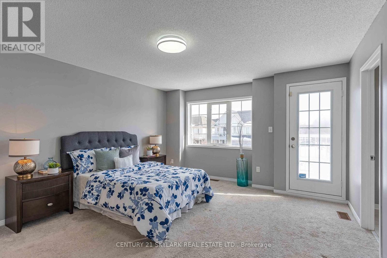 12 Carrington Place, Whitby, Ontario  L1R 3E9 - Photo 24 - E12900430