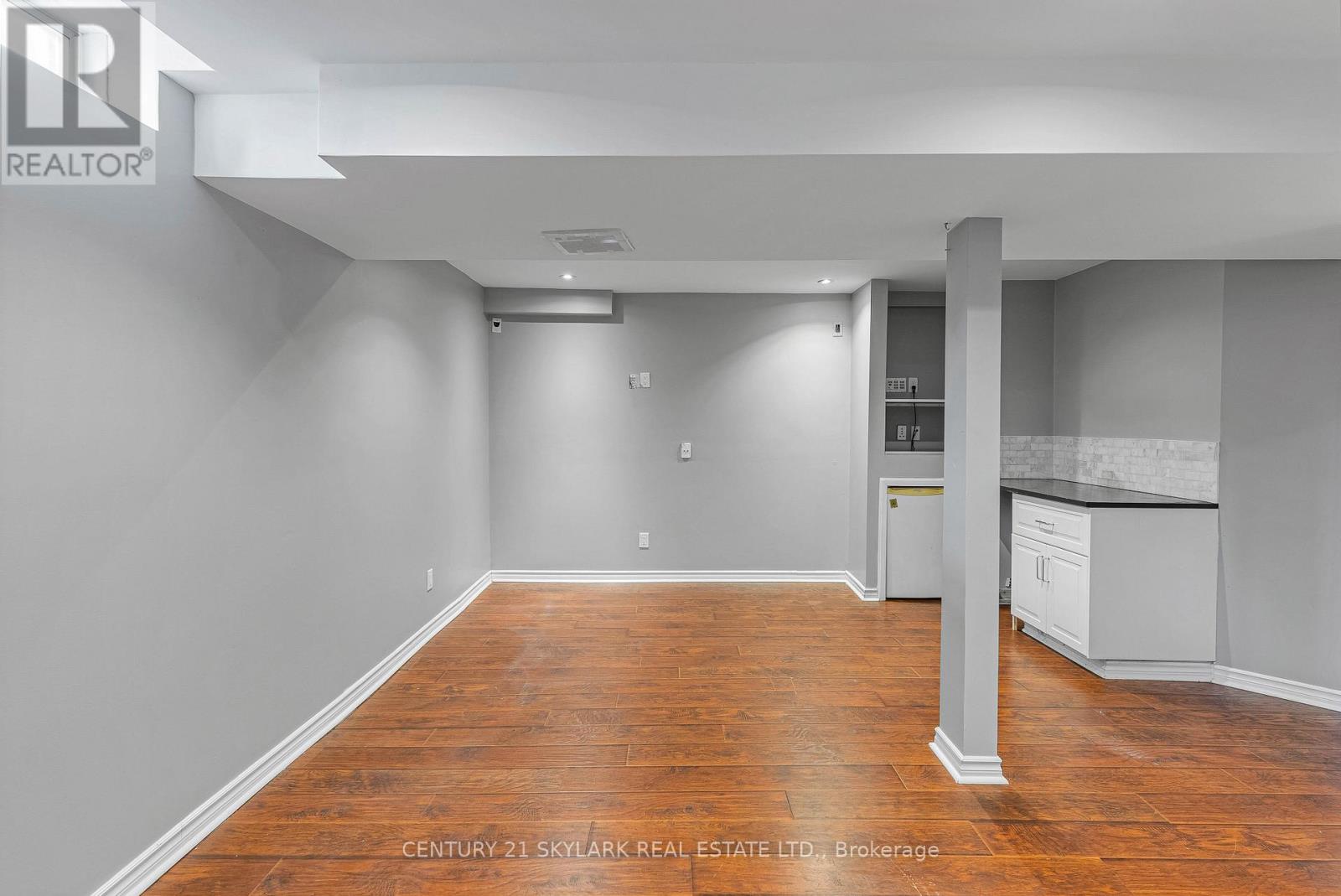 12 Carrington Place, Whitby, Ontario  L1R 3E9 - Photo 35 - E12900430