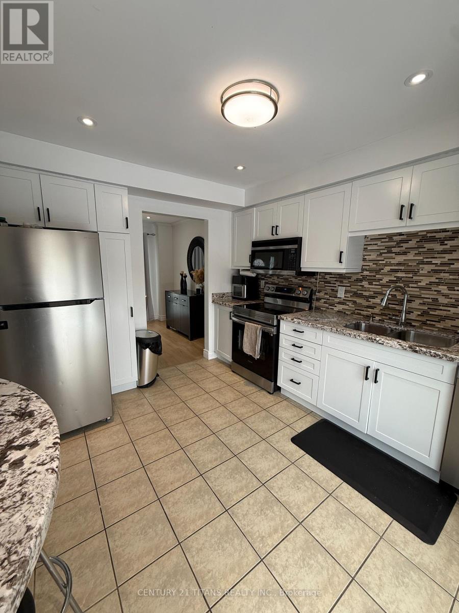 40 Ravenscroft Road, Ajax, Ontario  L1T 1W2 - Photo 11 - E12900468