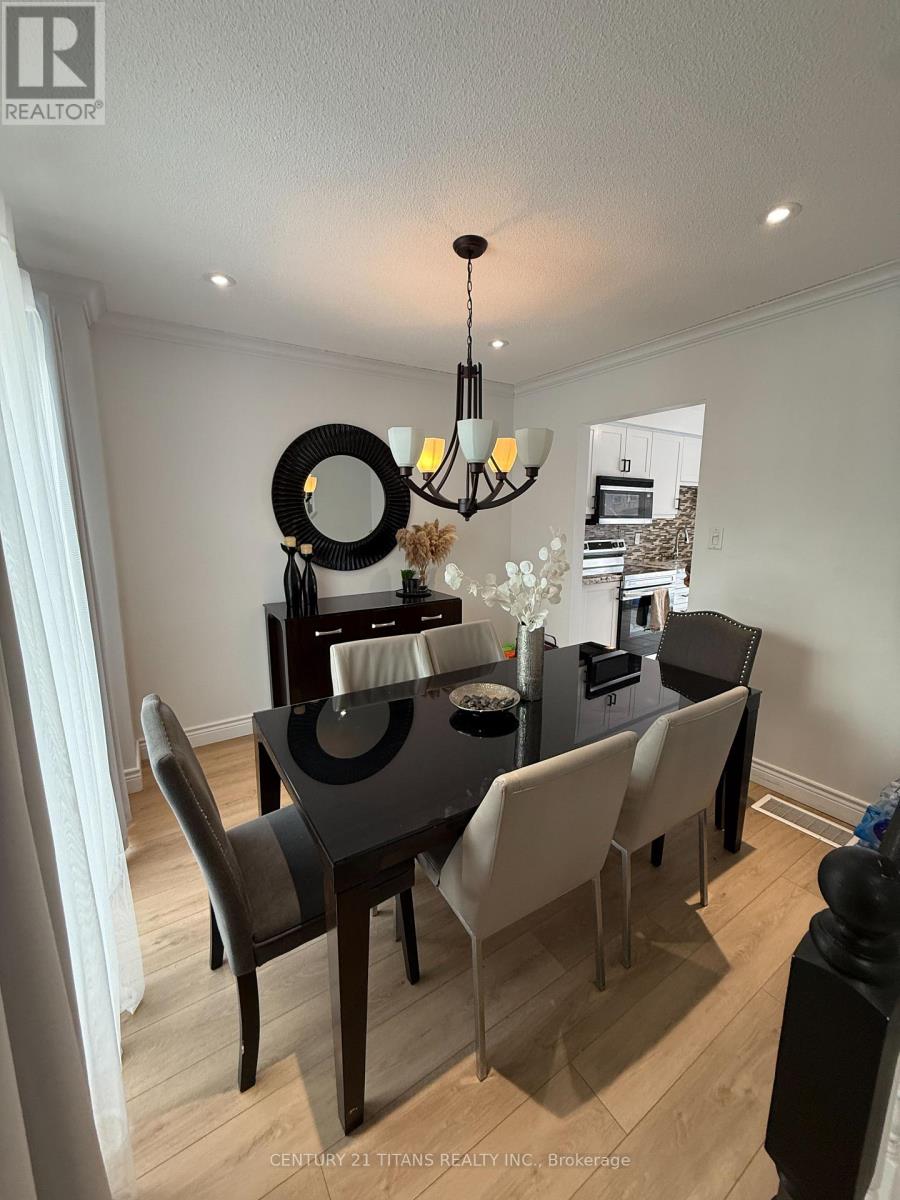 40 Ravenscroft Road, Ajax, Ontario  L1T 1W2 - Photo 13 - E12900468